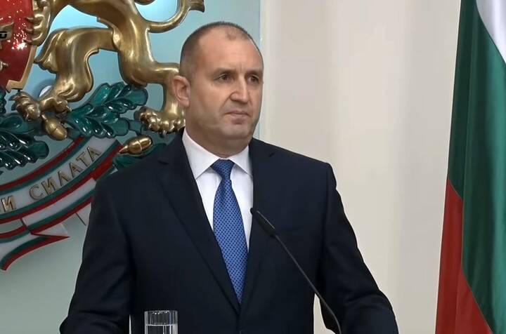 Действующий президент Болгарии Радев победил в первом туре выборов