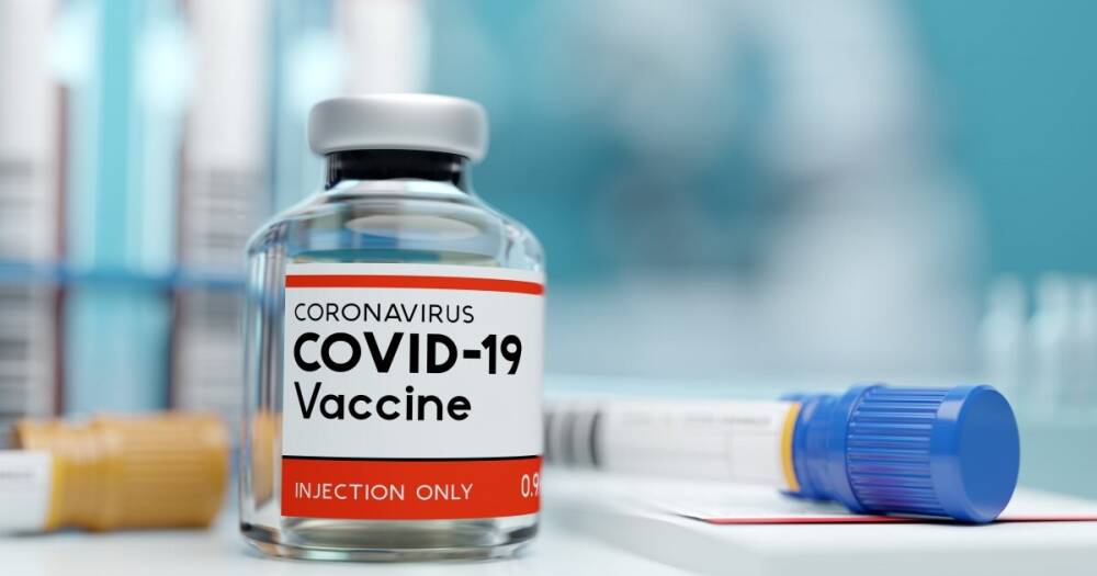 Более трети украинцев не готовы вакцинироваться от COVID-19