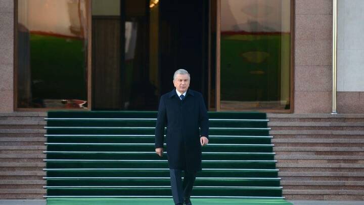 Президент Узбекистана Мирзиеев намерен посетить Россию 19 ноября
