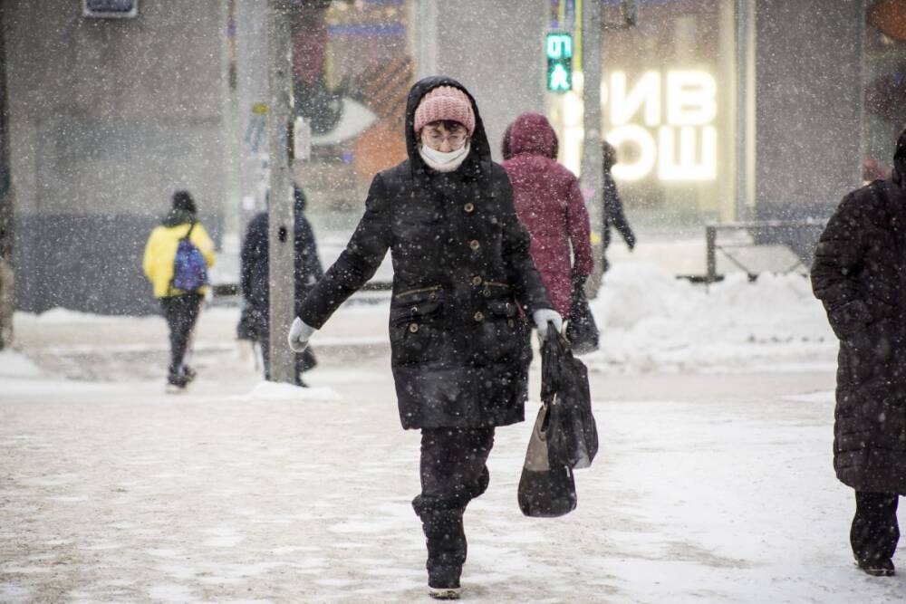 Москвичей предупредили об аномальном мокром снегопаде в субботу