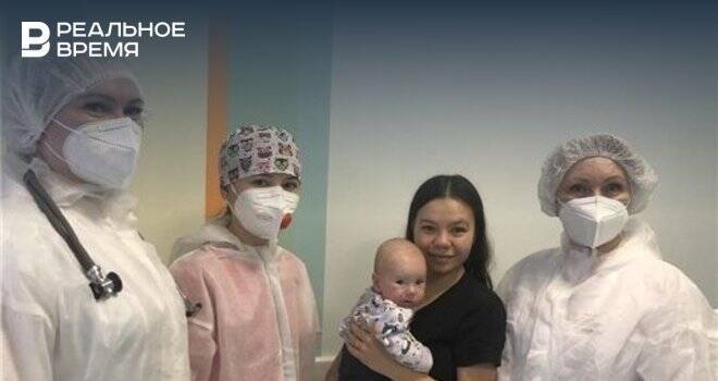 В Чувашии врачи спасли трехмесячного младенца со 100%-ным поражением легких