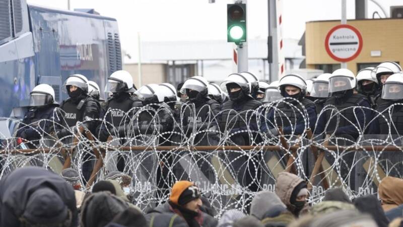 «Большая семерка» призвала Беларусь положить конец кризису с мигрантами