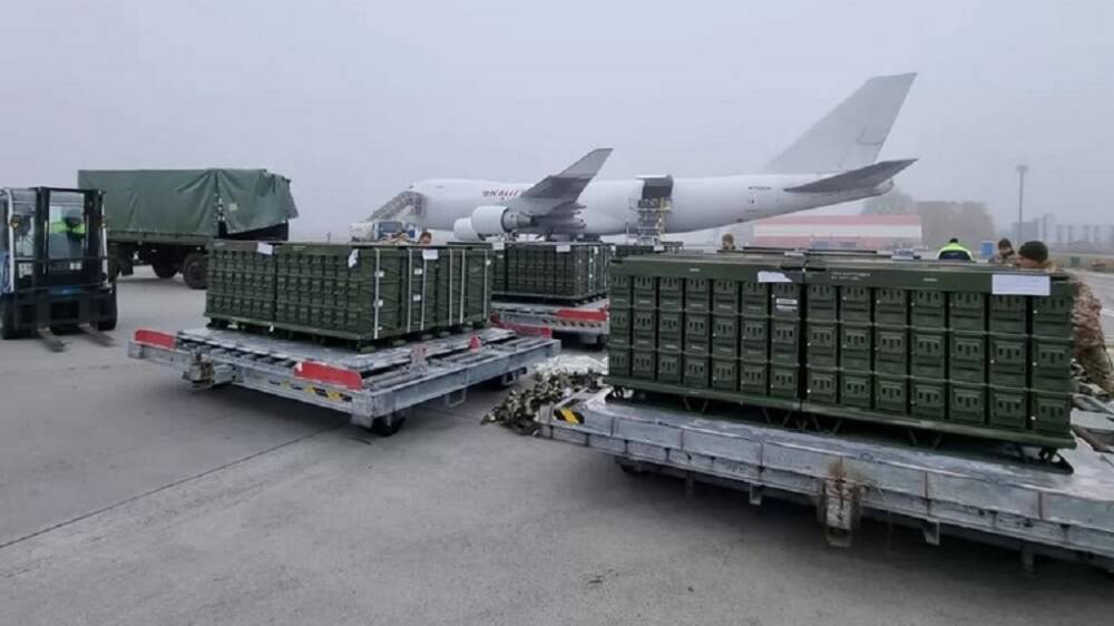 Посольство США: на Украину переданы 80 тонн боеприпасов военной помощи