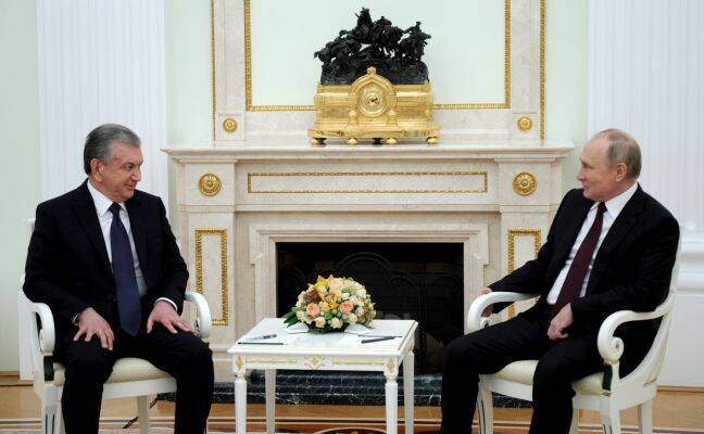 Президент Узбекистана планирует обсудить с Путиным ситуацию в Афганистане