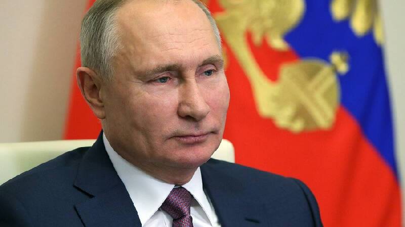 Президент России Владимир Путин объявил благодарности медицинским работникам Смоленской области