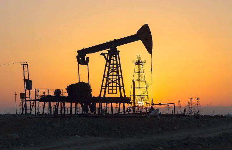 Цены на нефть колеблются без единой динамики