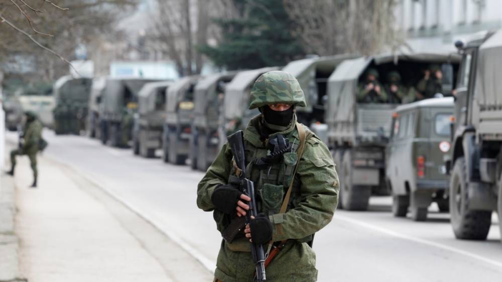 Politico опубликовало снимки российских военных у границ с Украиной