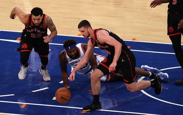 НБА: Михайлюк помогает Торонто обыграть Нью-Йорк