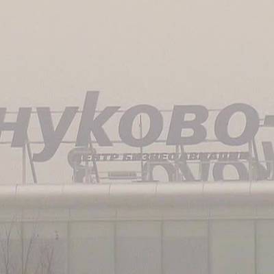 Из-за тумана в аэропортах Москвы задержаны или отменены более 200 рейсов