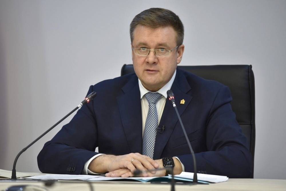 Любимов поручил увеличить темпы вакцинации в Рязанской области