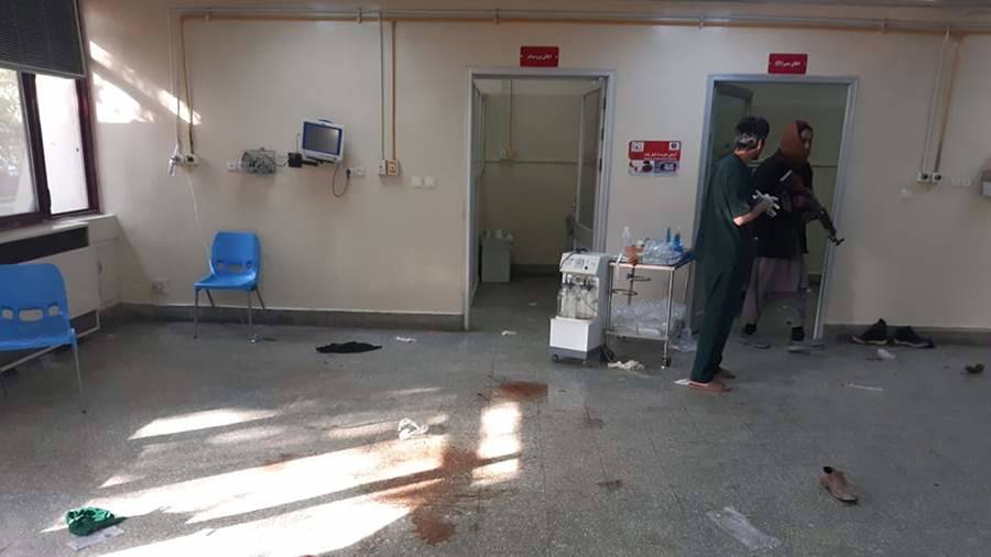 Число погибших в результате нападения на госпиталь в Кабуле возросло до 23