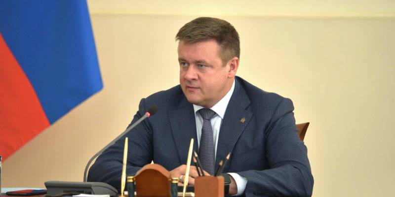 Рязанский губернатор поручил провести торги на ремонт дорог и социальных объектов как можно раньше