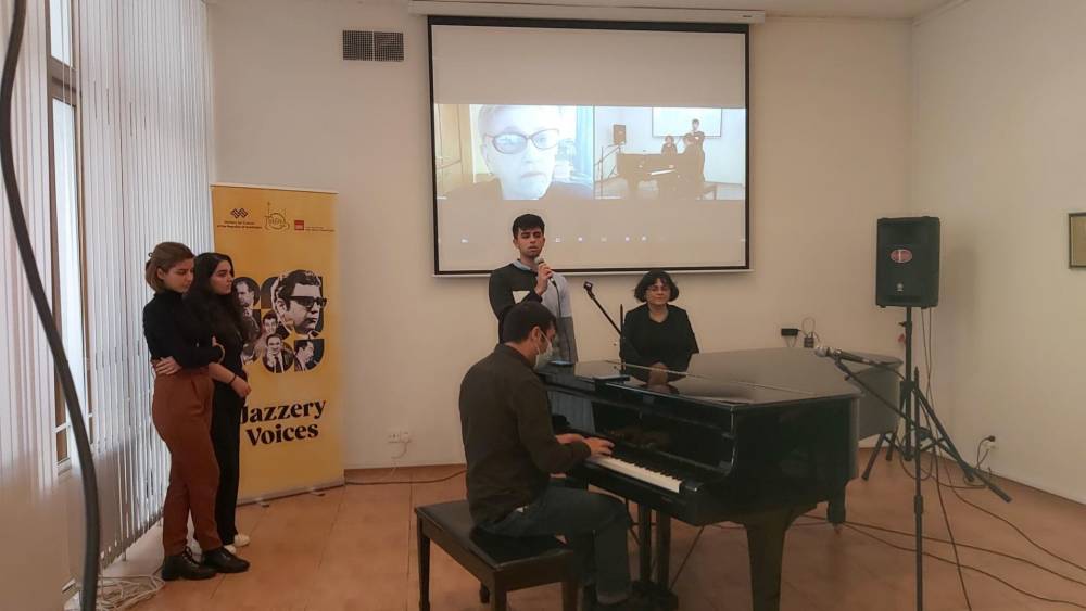 Грузинская джазовая исполнительница Ирина Эбралидзе провела мастер-класс для азербайджанской молодежи (ВИДЕО, ФОТО)
