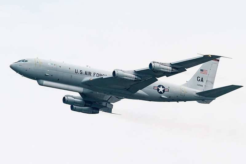 Над Чёрным морем несколько часов летал самолёт ВВС США, осуществляющий наводку на цели