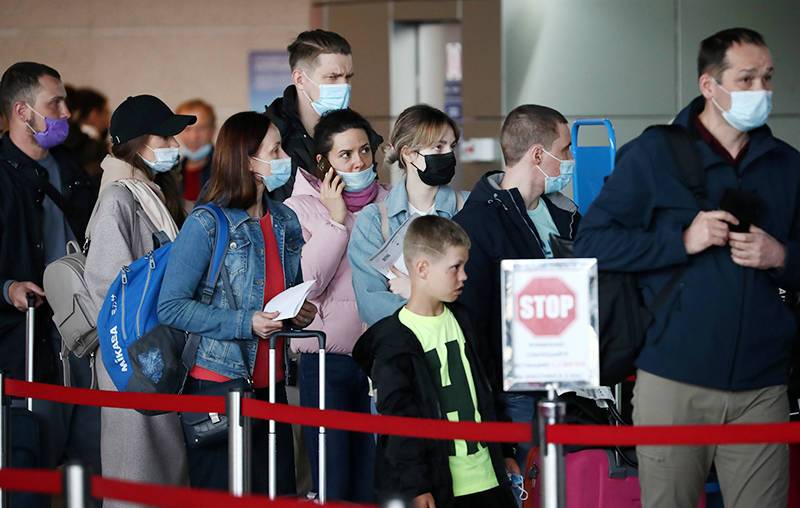 Полторы тысячи пассажиров московских рейсов скопились в нижегородском аэропорту