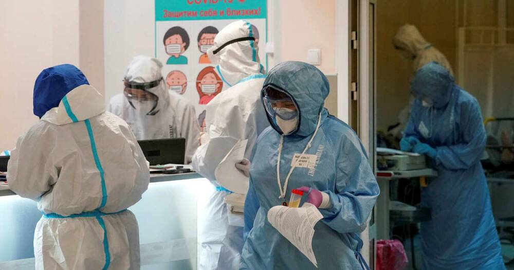 В России за сутки выявили 37 120 случаев коронавируса