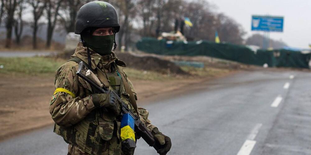 Украинские военные на учениях подстрелили местного жителя