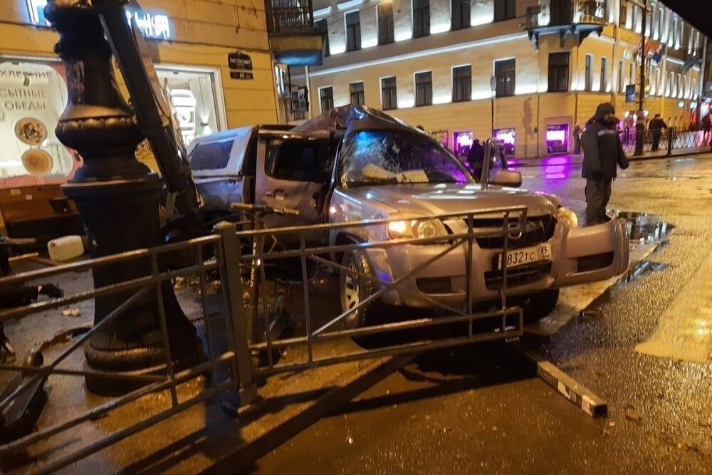 Полиция начала проверку по факту ДТП на Лиговском проспекте