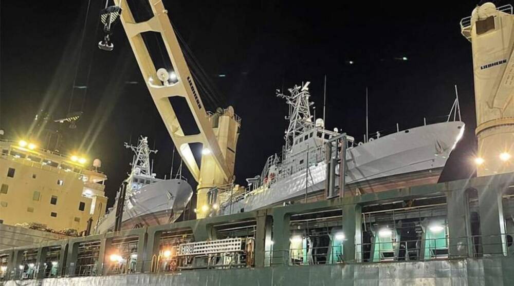 Патрульные катера Island для ВМС Украины уже вошли в Черное море
