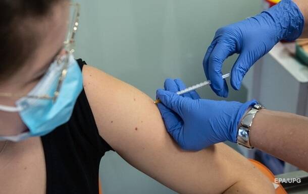 Число вакцинированных в США приближается к отметке - 200 млн