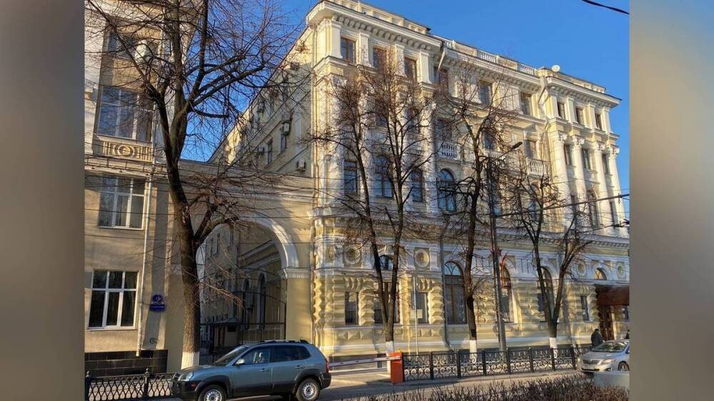 В центре Воронежа завершили капремонт одного из красивейших зданий