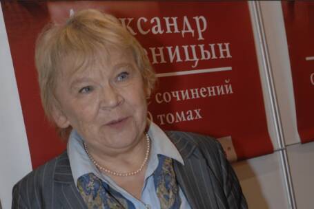 От последствий ковида скончалась литературный критик Мариэтта Чудакова