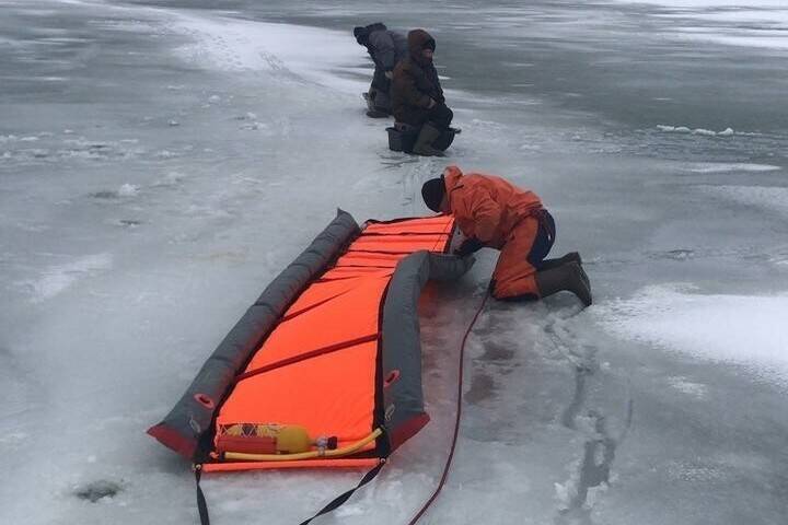 В Татарстане на рыбаков составили протокол за выход на тонкий лед