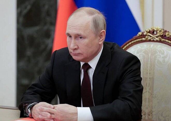 Путин ревакцинировался «Спутником Лайт»