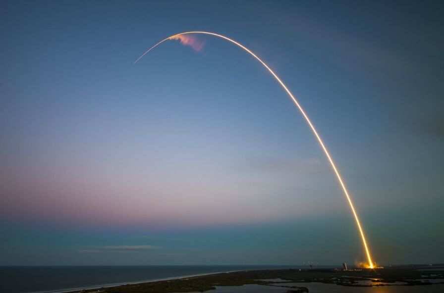 Financial Times: Запуск китайской ракеты с гиперзвукового глайдера застиг врасплох США