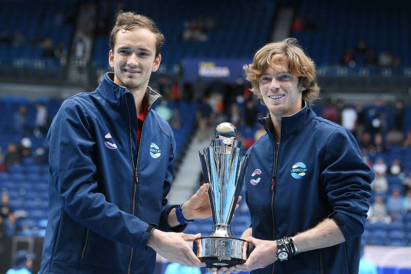 Два российских теннисиста попали в топ-5 по итогам года