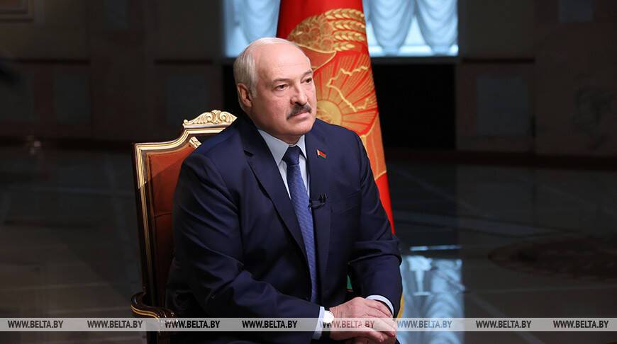 "Получали деньги на финансирование мятежей". Лукашенко назвал причины ликвидации ряда НКО