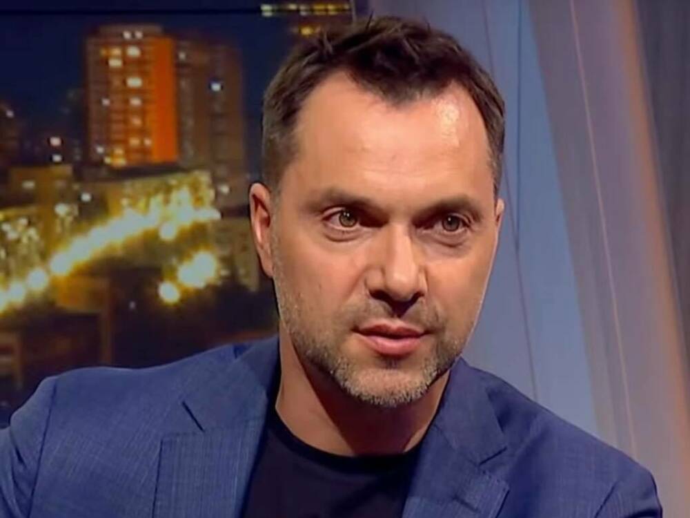 Арестович заявил, что активную фазу спецоперации по вагнеровцам начали без согласования с Зеленским