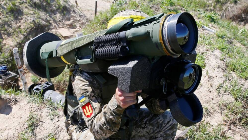 CNN: США могут направить Украине оружие и военных советников
