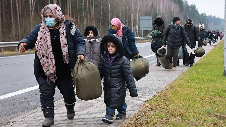 В Польше заявили об открытости к переговорам с РФ по миграционному кризису