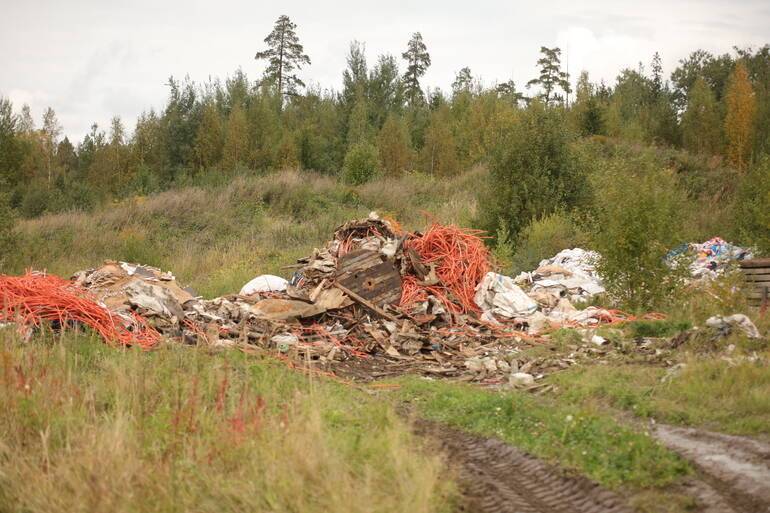 В Петербурге нашли перевозчика твердых бытовых отходов