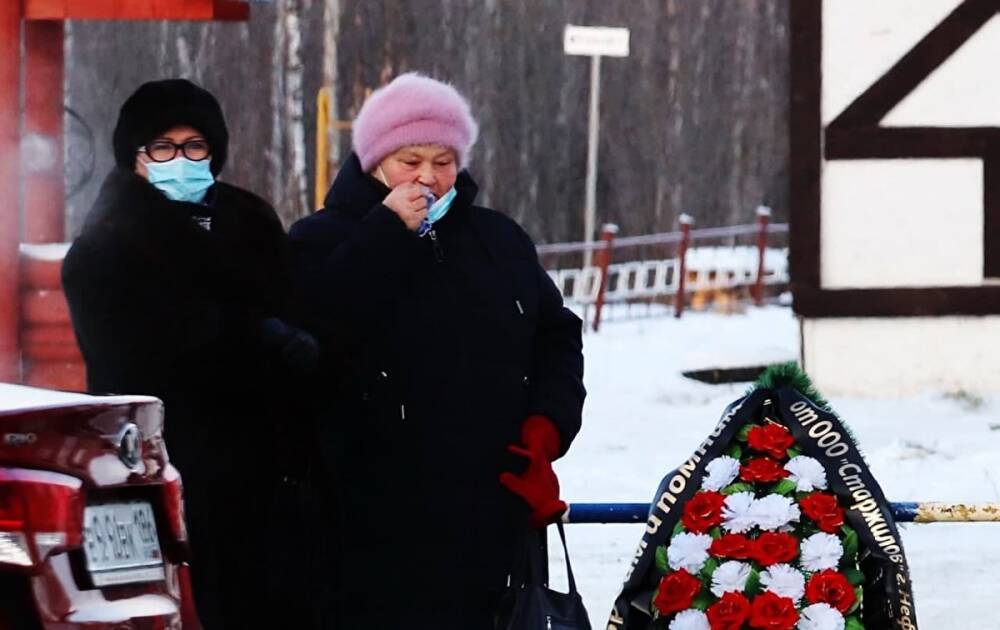 Как в Сибири переживают обязательную самоизоляцию для непривитых от коронавируса