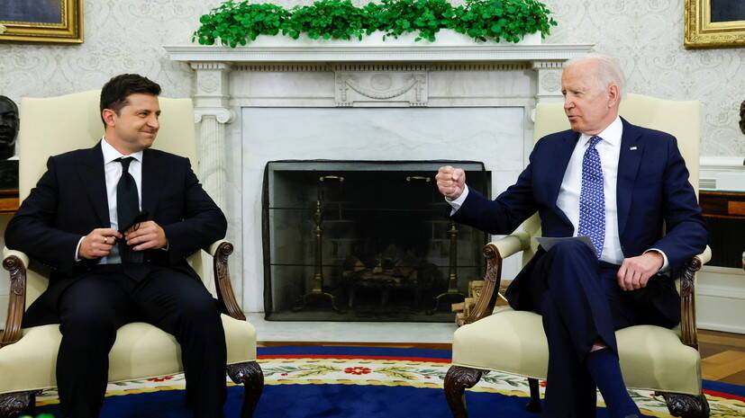 Политолог из США призвал администрацию Байдена заставить Киев выполнять Минские соглашения