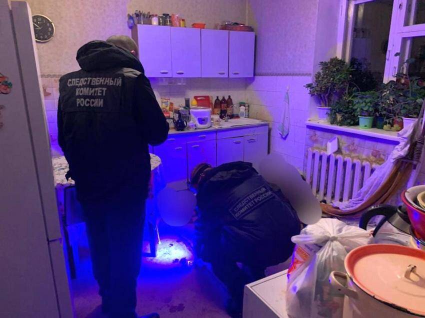 В Оренбурге по подозрению в убийстве жены и дочери задержан мужчина