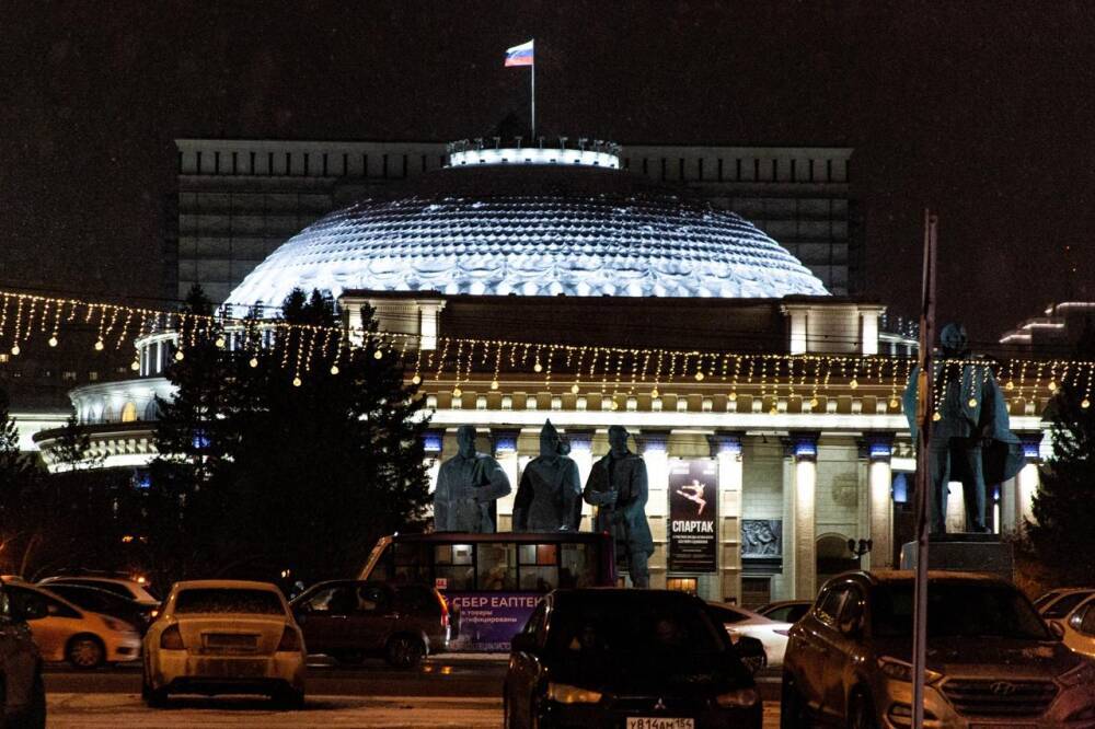 Новосибирск примет новогоднюю «снежинку» 8 января