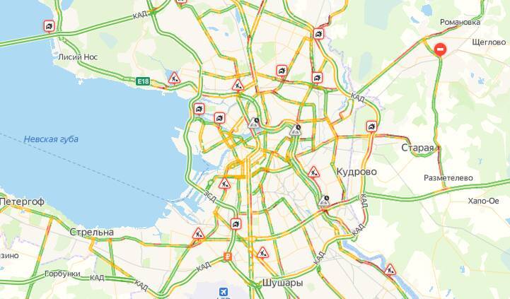 Среда в Петербурге началась с шестибалльных пробок