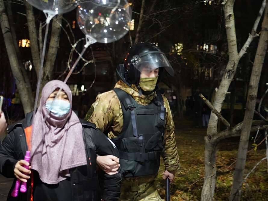 В Крыму оккупанты провели массовые задержания крымских татар