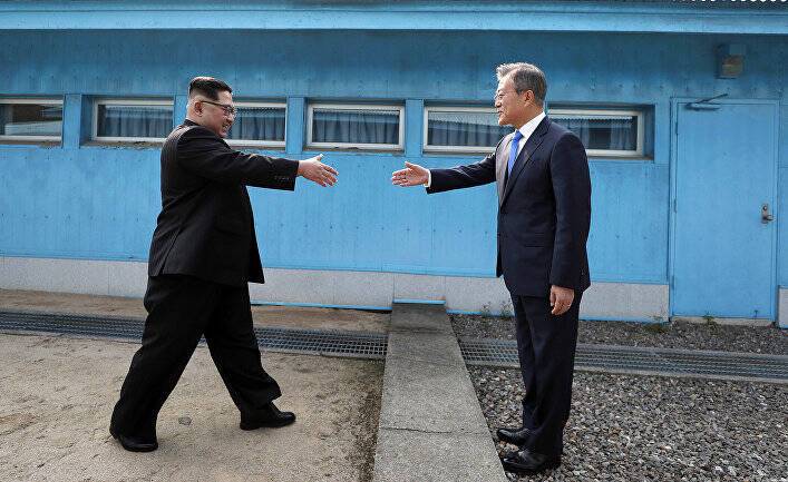 Gallup Korea: первый по популярности у южнокорецев Байден, второй – Путин. Кисида последний (JoongAng Ilbo, Южная Корея).