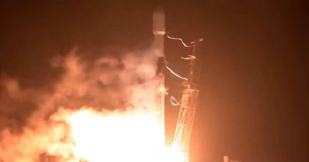 В США запустили ракету с зондом для проверки системы защиты Земли