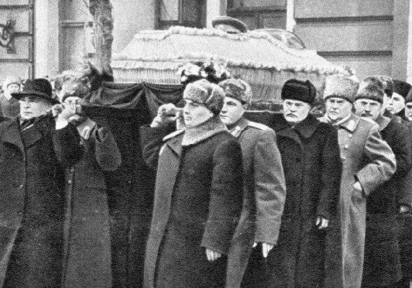 Похороны Сталина: кто на самом деле его оплакивал во время прощания - Русская семерка