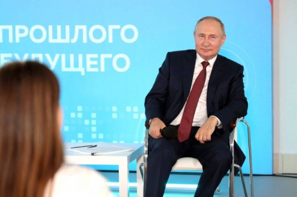 Песков: пресс-конференция Путина состоится до Нового года