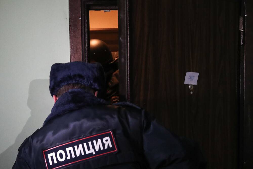 К экс-сотруднику администрации Дагестанских Огней пришли с обыском