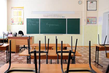 Российскую учительницу обвинили в избиении школьников