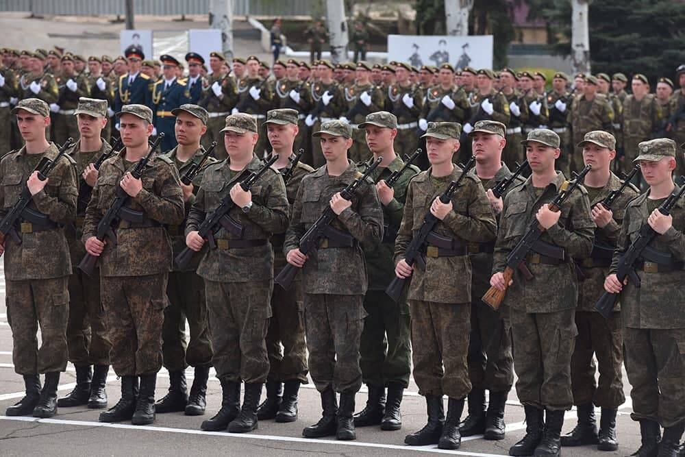 В ДНР планируют ввести обязательный военный призыв