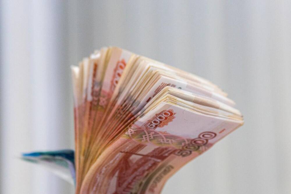 Госдума увеличила МРОТ до 13 890 рублей в 2022 году