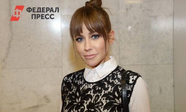 Юлия Барановская похвасталась платьем за четверть миллиона